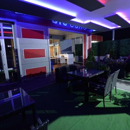 Prenociste Bis Hotel Prijepolje Buitenkant foto