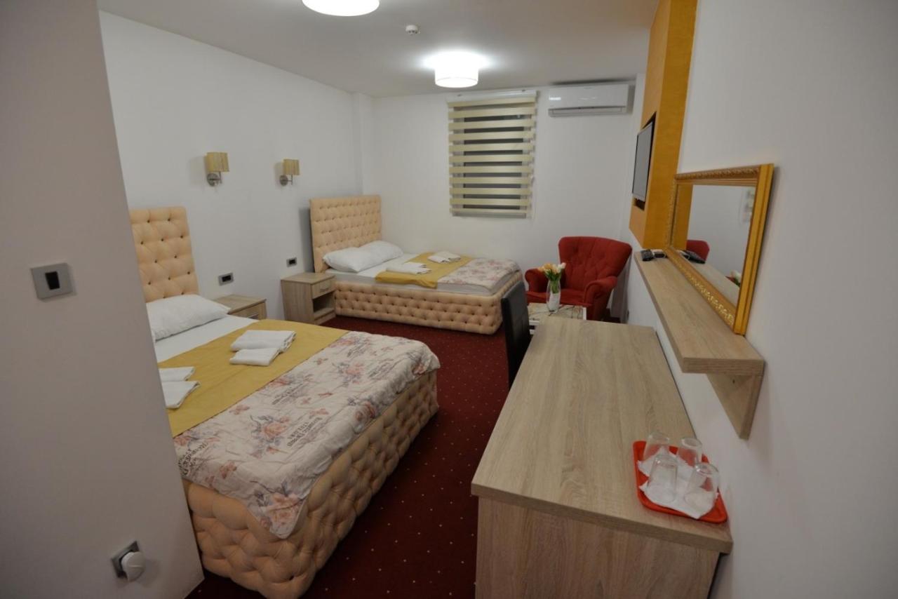 Prenociste Bis Hotel Prijepolje Buitenkant foto