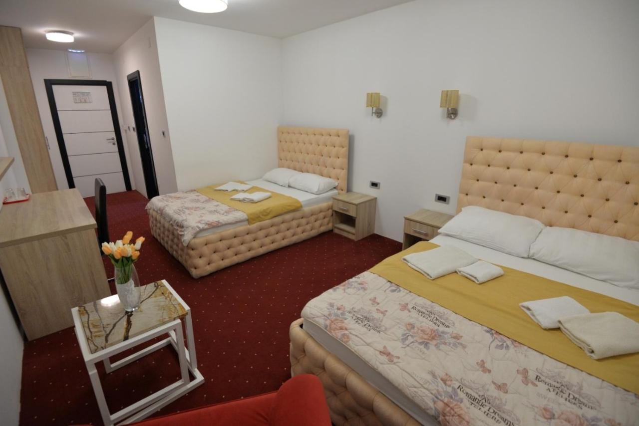 Prenociste Bis Hotel Prijepolje Buitenkant foto