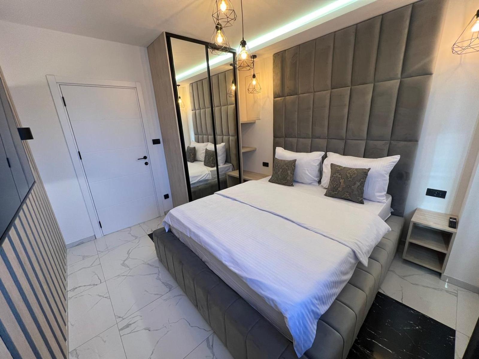 Prenociste Bis Hotel Prijepolje Buitenkant foto